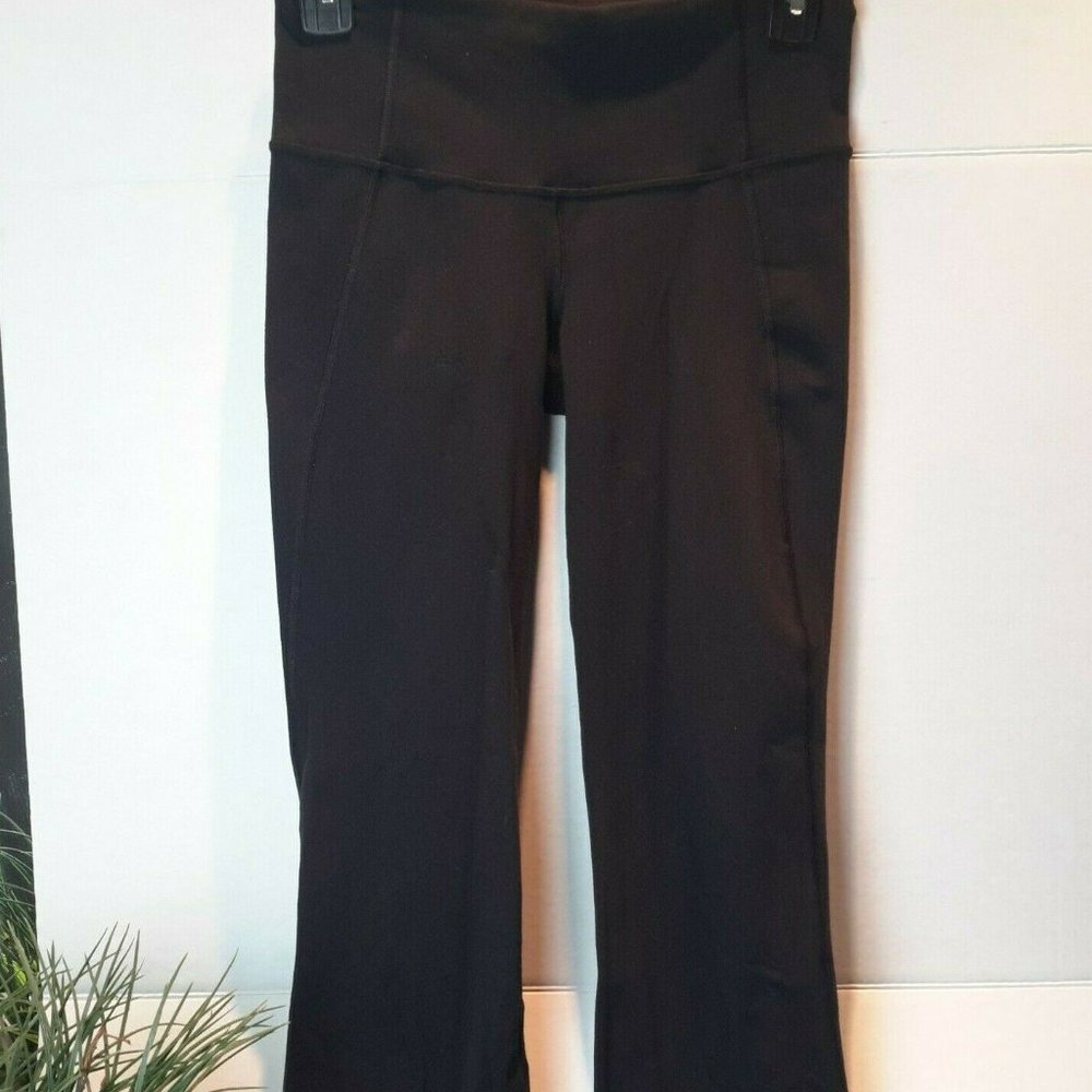 Lululemon athletic activewear capris Size 4